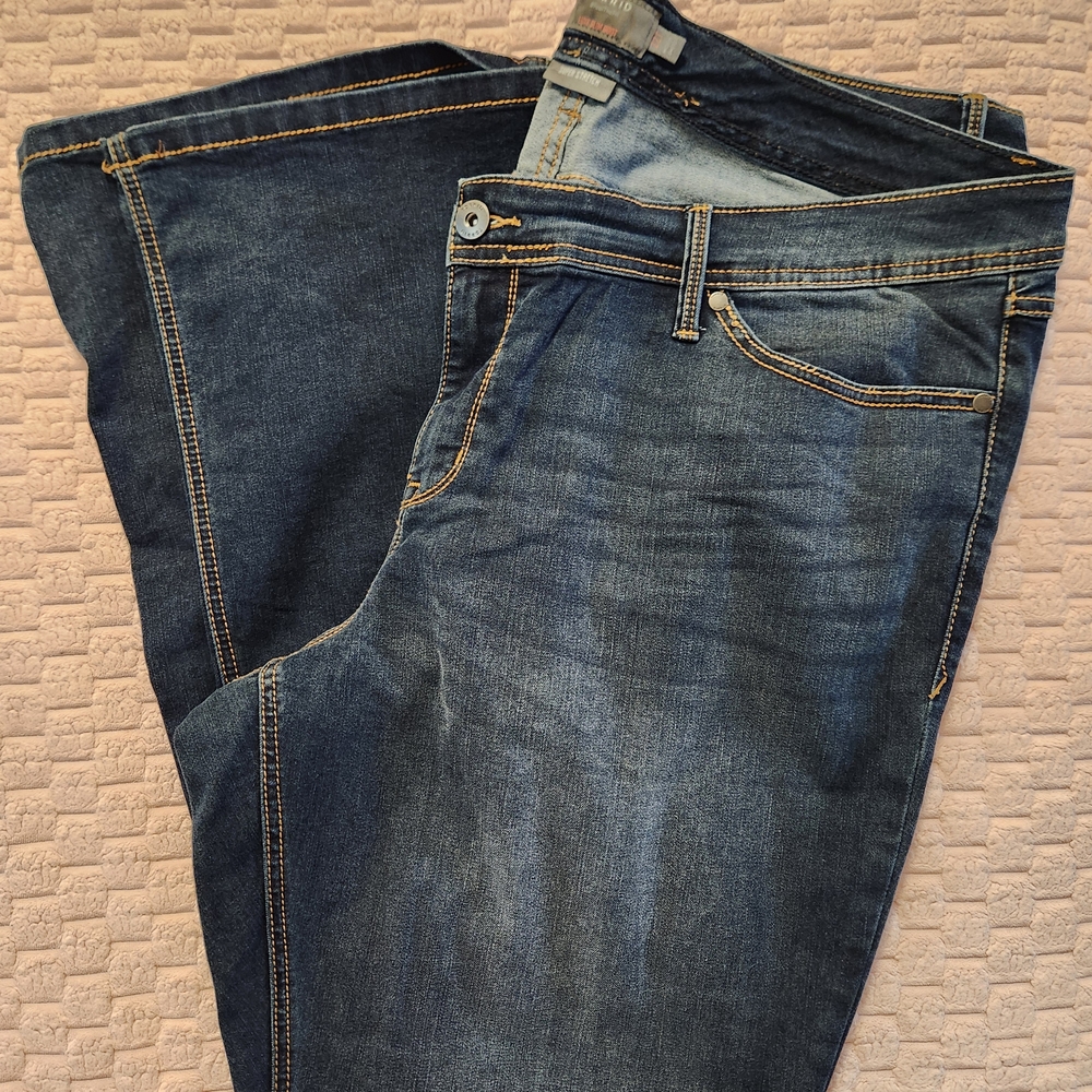 Torrid Women's Dark Blue Boot Cut Jeans 3